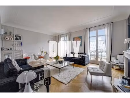 exclusivité doly - appartement avec balcon - jean mermoz 75008  paris
