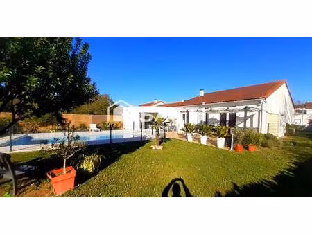 très jolie pavillon de plain pied