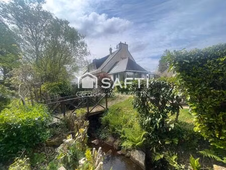 maison néo-bretonne avec fort potentiel en cœur de bourg