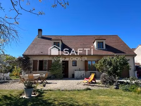 maison en excellent état avec jolie vue dégagée.