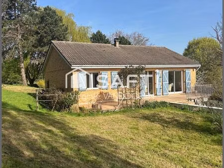 villa lumineuse avec vue sur parc arboré