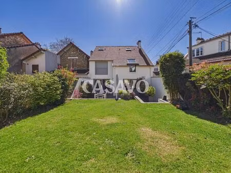 vente maison 6 pièces de 150m² - 78220 viroflay