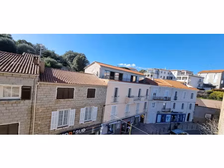 location appartement 2 pièces 44 m² à porto-vecchio (20137)  860 €