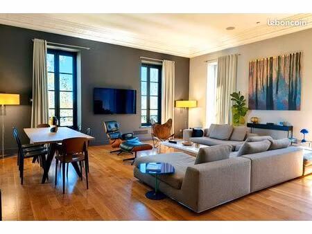 superbe appartement de standing à royat (boulevard barrieu) – 186 m² (loi carrez)