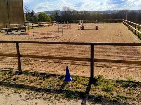 propriété 10 pièces 197 m²