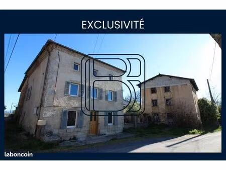 maison 7 pièces 90 m²