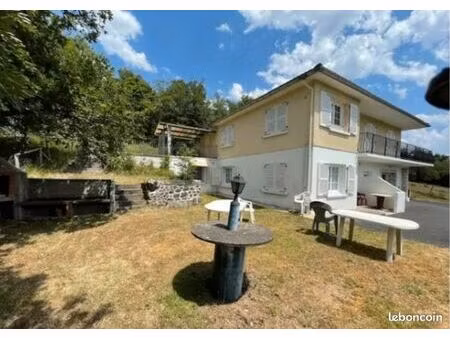 maion 12 pièces au coeur du massif sancy