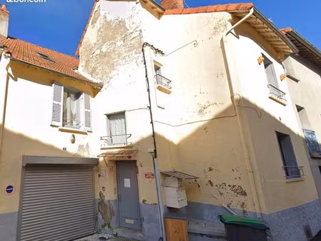 immeuble des rapport -opportunité pour investisseurs- montaigut-en-combraille