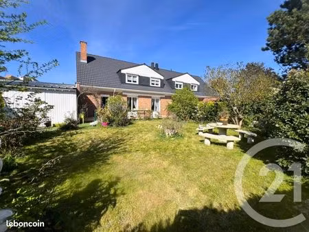 maison 6 pièces 121 m²