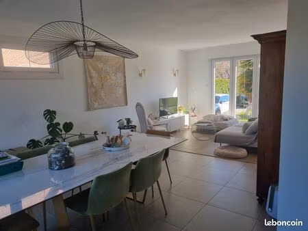 vente maison individuelle  quartier très calme