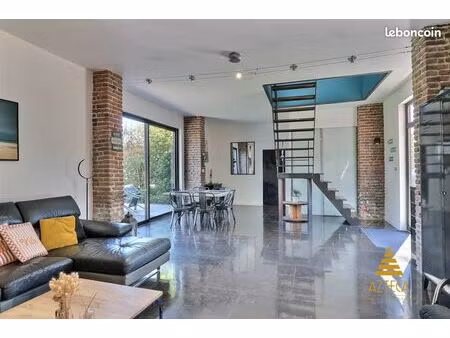 maison 5 pièces 143 m²