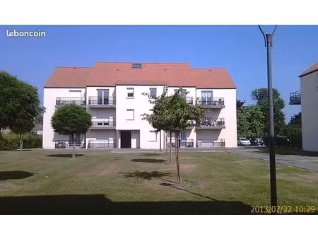 mazingarbe - res 2009 - beau t3 fonctionnel avec 2 ch + balcon + 2 parkings