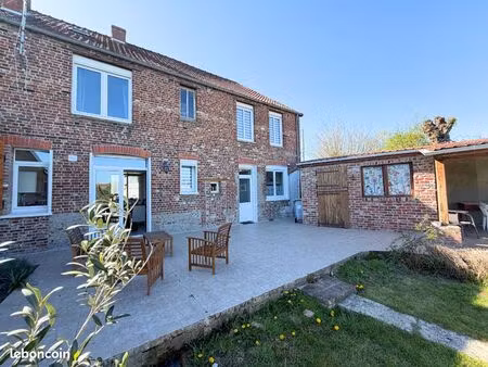 maison 5 pièces 137 m²