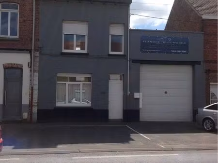 hangar  hyper centre de nieppe