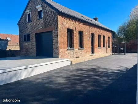 maison à louer-clary