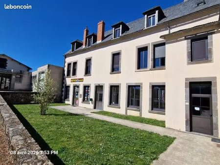 appartement f4 refait à neuf