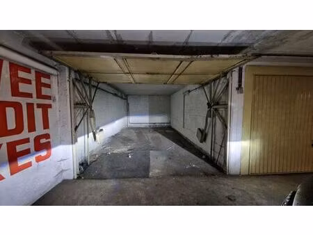 garage-box fermé