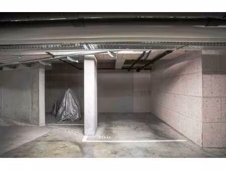 place de parking sécurisée à louer – so stockel