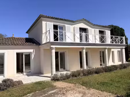 maison 5 pièces de 175m2 + terrain constructible de 650m2 -