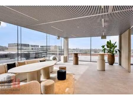 310 m² high-end kantoren met terras op toplocatie langs d...