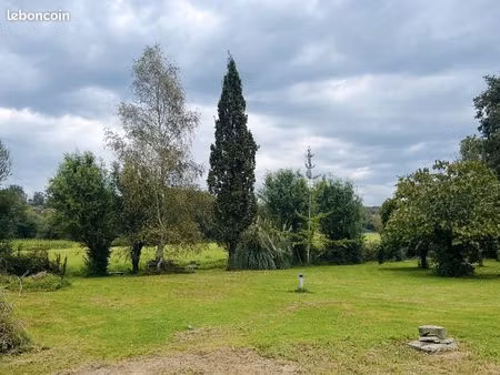 a négocier - maison à buros 145m² + terrain 3000m²