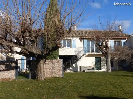 maison de village authentique avec terrain à richrenches