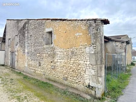 grange 1 pièce 124 m²