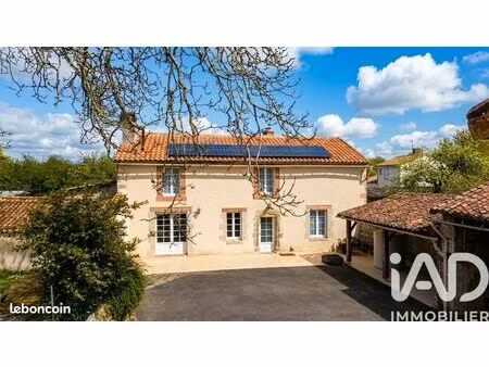 maison de village 5 pièces 148 m²