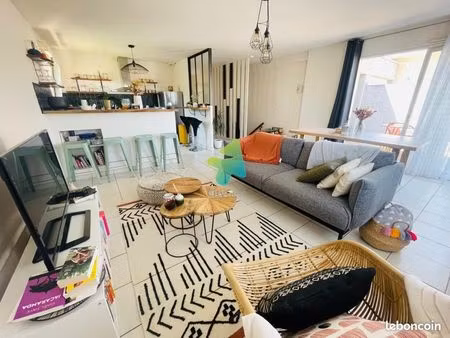 appartement 3 pièces 70 m²