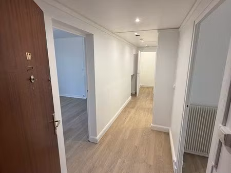 [ ] à louer – t4 lumineux 78 m² avec 2 balcons – calme et verdure
