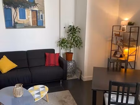 studio en location poussan