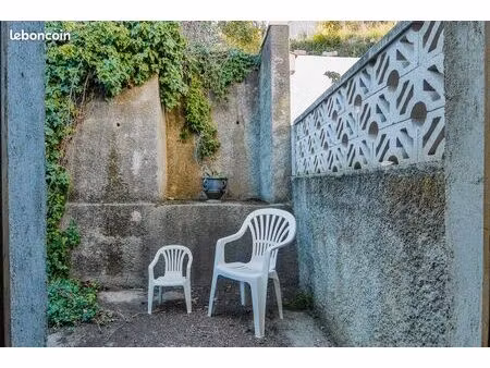 garage de 42 m2 transformable en habitation - canet en roussillon