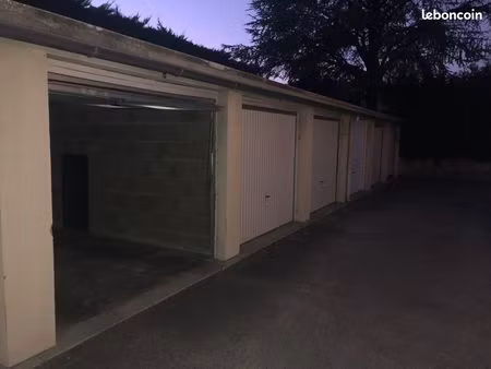 garage a louer