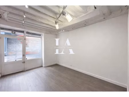 location locaux professionnels 24 m² à paris 20ème (75020)  995 €