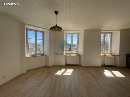 appartement 3 pièces 58 m²