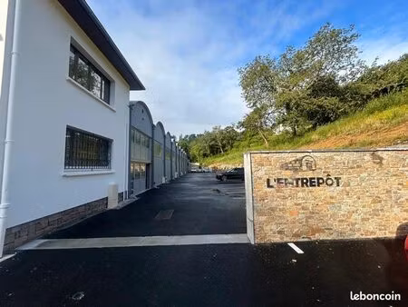 à louer depot / local / bureau