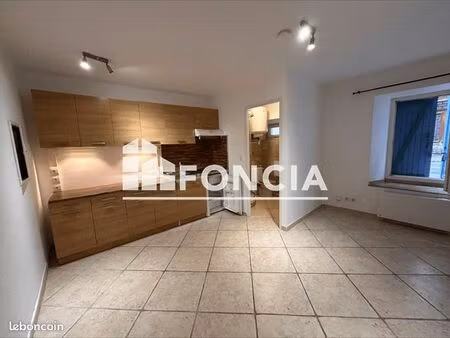 studio 1 pièce 17 m²