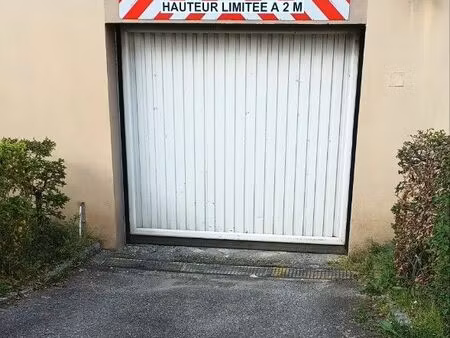 garage proche gare et centre-ville