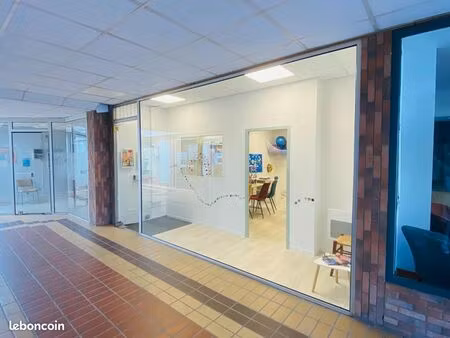 local commercial 33 m²