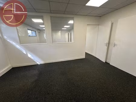 location locaux professionnels 120 m² à balma (31130)  1 720 €