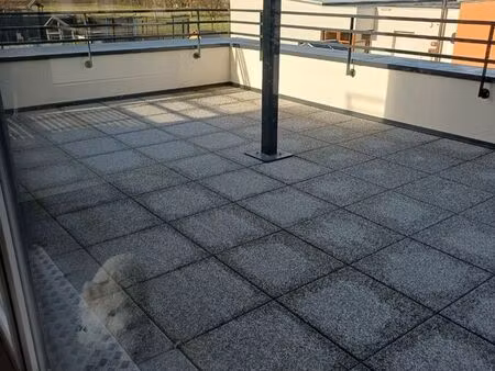 appartement 3 pièces avec terrasse