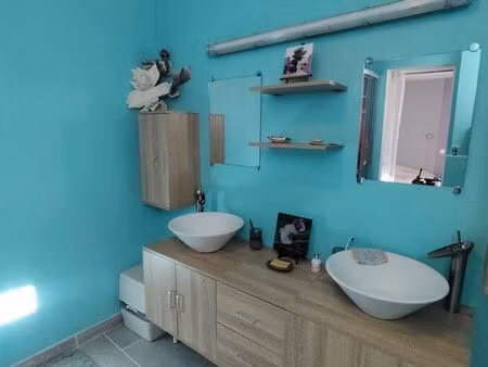 maison familiale ou secondaire  refuge à la campagne