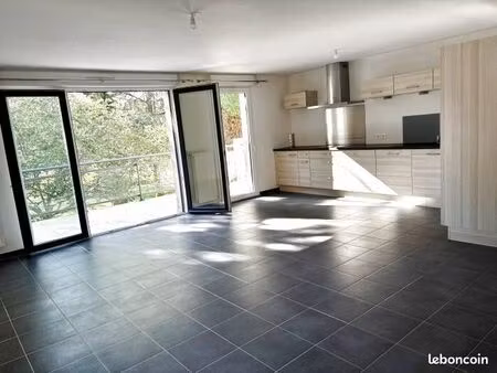 appartement 5 pièces 97 m²