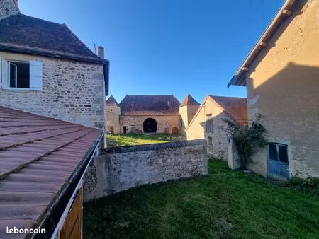 maison 3 pièces 70 m²