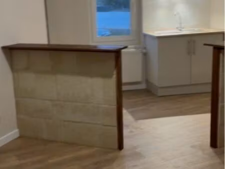 joli t2 bis refait à neuf