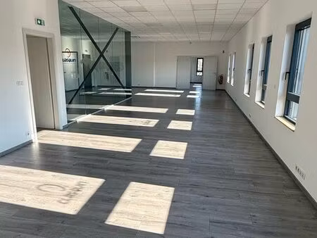bureaux 300 m² haut de gamme – sierentz – parking – accès bâle/mulhouse