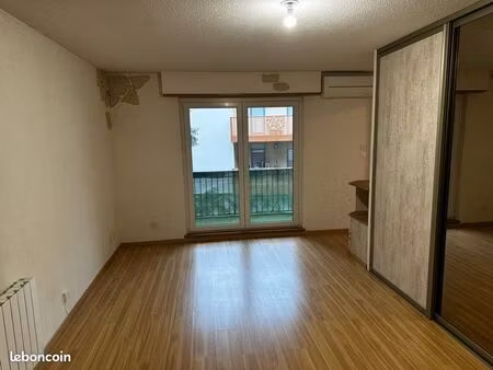 appartement t2 balcon + garage