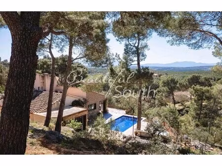 maison avec vues spectaculaires et position dominante – secteur perpignan