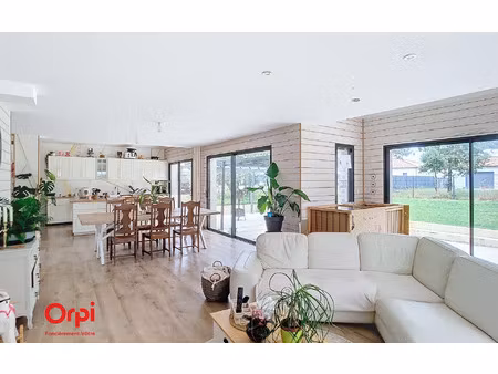 maison corcoué-sur-logne 160 m² t-5 à vendre  353 000 €