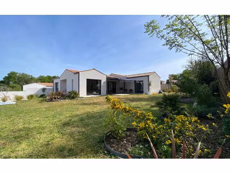 maison les mathes m² t-4 à vendre  438 900 €